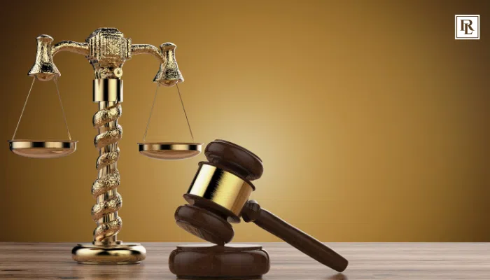 gavel and golden law scale